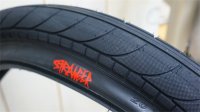 [2.45] Stranger "Ballast" Tire [Black/~100PSI]