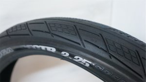 画像2: [長持ち] Tioga "SpectR" Tire [Black / 2.25]