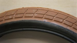 画像3: BSD "Donnasqueak" Tire[2.4 / Choco]