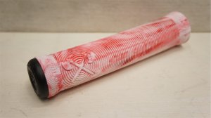 画像2: Demolition "Axle" Grip [WhiteRed Marble /148mm×31mm/Flangeless]