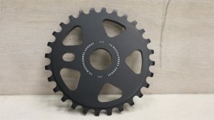 画像2: [28T] Sunday"Sabretooth V2"Sprocket [Black].