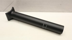 画像1: [Pivotal] Fiend SeatPost [185mm/Black]