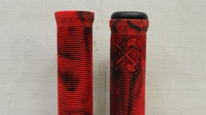 画像1: Demolition "Axle" Grip [Black Red Marble /148mm×31mm/Flangeless]