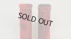 画像1: Demolition "Axle" Grip [Black Red Marble /148mm×31mm/Flangeless]