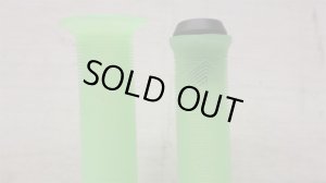 画像1: Shadow"VVS"Grip [164mm×29.5mm/GalaxyGreen]