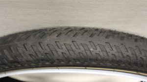 画像3: Shadow "Contender" Tire [2.35/ Gold Line]