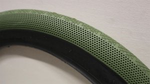 画像1: [2.4] Primo "Ritcher" Tire[Green/ ~110PSI].