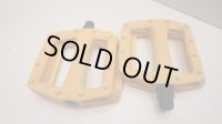 [Nylon] Fiend "Reynolds" Pedal [YellowGold]