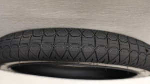 画像3: [2.4] Subrosa "Designer" Tire [Black/ ~110PSI]