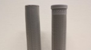 画像1: BSD "Leezus Handles" Grip [152mm×29mm/Grey]