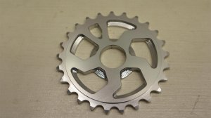 画像1: [25T] Cult "NWO" Sprocket [Polished Silver]