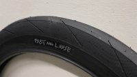 [2.4] Cult"Pool Fast And Loose"Tire [110PSI/ Black].