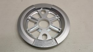 画像1: [25T] Cult "Dak Guard" Sprocket [Polished Silver]
