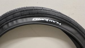 画像2: [2.2] Demolition "Momentum" Tire [110PSI/ Black]