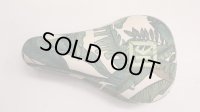 [Stealth Pivotal] Kink "OverGrown" Seat [Green]