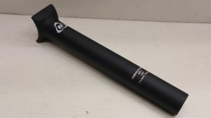 画像1: [Pivotal] Eastern SeatPost [200mm/MatteBlack].