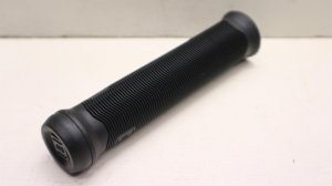 画像2: WeThePeople "Arrow" Grip [129mm×27mm/Black]