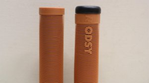 画像1: Odyssey "BrocRaiford Sig" Grip[30mm×155mm/Gum].
