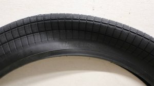 画像2: [2.4] Demolition "Hammerhead" Tire [Street/ 110PSI/ Black]