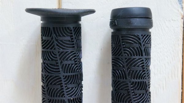 画像1: ODI"O"Grip[143mm×29mm/Black] (1)