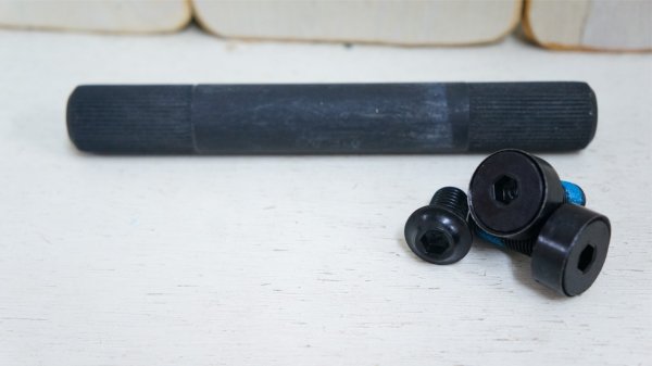 画像4: [165mm] Rant "Bangin48" Crank [19mmSpindle/ 48Spline/ Black] (4)