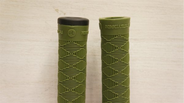 画像1: Kink "Samurai" Grip [147mm × 27mm/Army Green] (1)