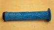 画像4: ODI " Hucker " Signature Grip [158mm×29mm/Light Blue] (4)