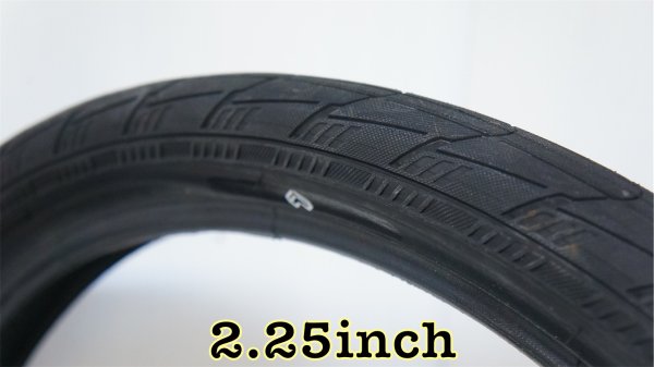 画像1: Eclat "Mirage" Tire [2.25/ Black] (1)