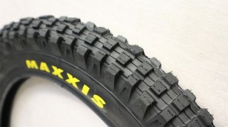 CULTスキットタイヤ 110 PSI bmx CULTスキットタイヤ 110 PSI bmx CULTスキットタイヤ 110 PSI bmx