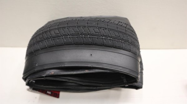 画像1: S&M "Trackmark"Tire [2.1/Black] (1)