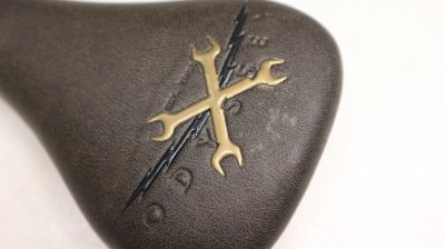 画像1: [Tripod] Odyssey "Wrenches"  Seat [Fat /DistressedBK].