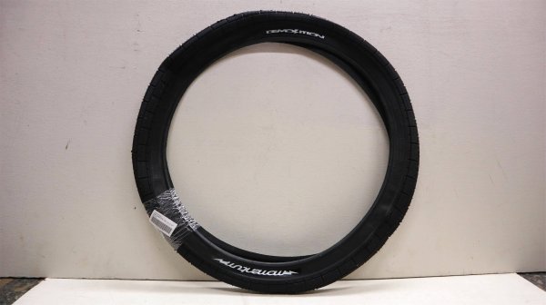 画像3: [2.0] Demolition "Momentum" Tire [110PSI/ Black] (3)