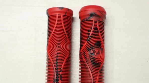 画像1: Subrosa "Genetic" Grip [30mm×171mm/Black Red Swirl] (1)